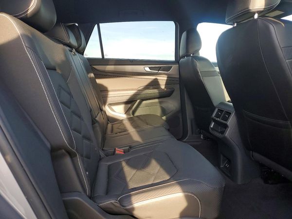 2024 VOLKSWAGEN ATLAS CROSS SPORT SE w/Technology