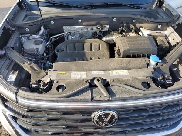 2024 VOLKSWAGEN ATLAS CROSS SPORT SE w/Technology