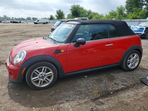 2015 MINI COOPER