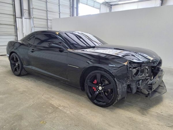 2012 CHEVROLET CAMARO LT2 — Passenger 3/4