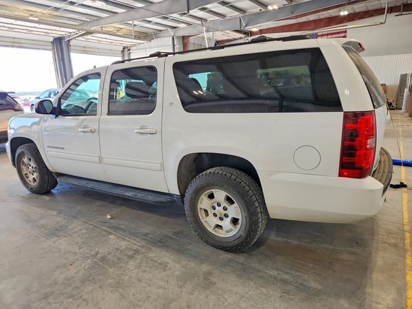 2014 CHEVROLET SUBURBAN LT