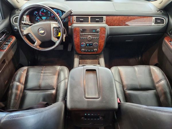 2014 CHEVROLET SUBURBAN LT