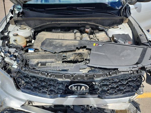 2021 KIA SORENTO