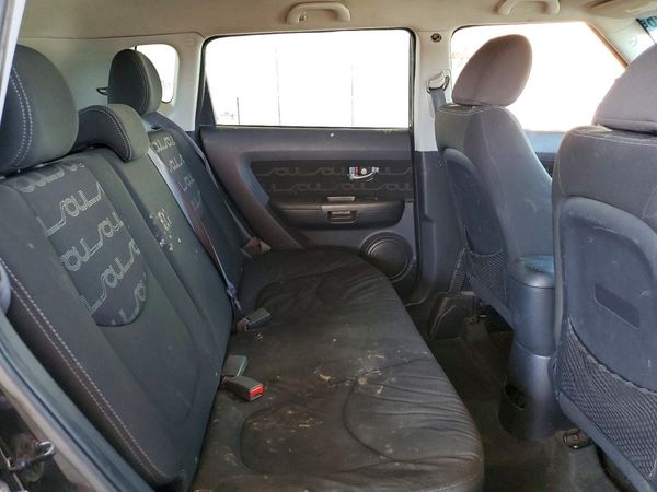 2012 KIA SOUL GL