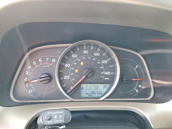 2014 TOYOTA RAV4 Sports
