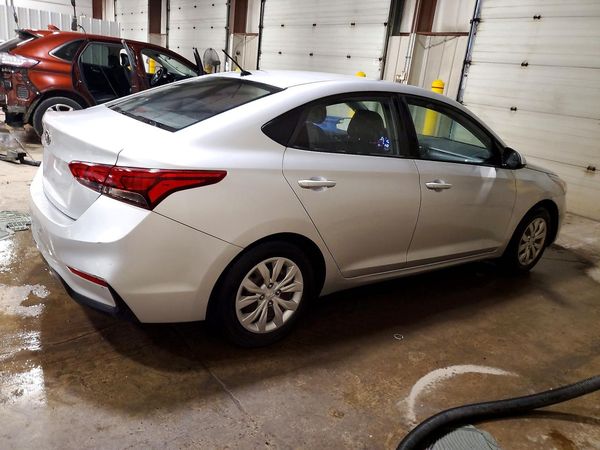 2019 HYUNDAI ACCENT