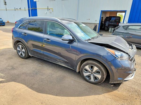 2018 KIA NIRO