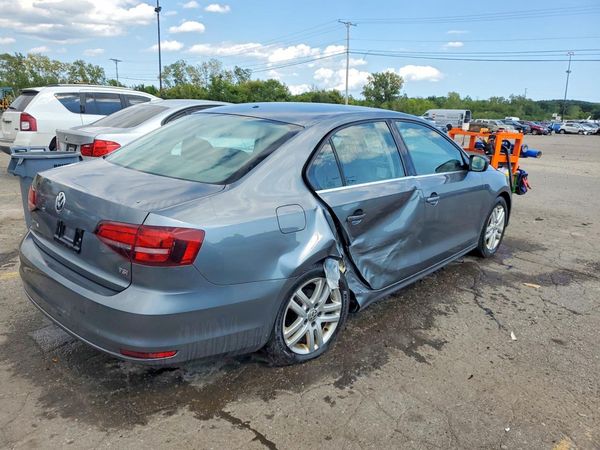 2017 VOLKSWAGEN JETTA