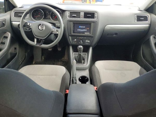 2017 VOLKSWAGEN JETTA