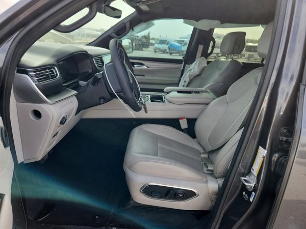 2025 JEEP WAGONEER