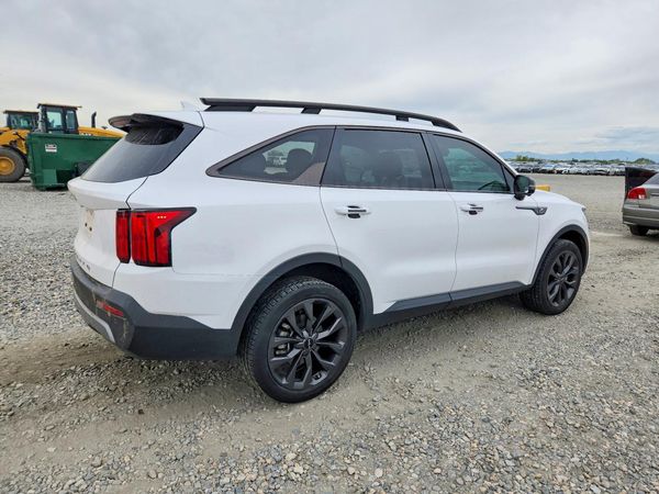 2022 KIA SORENTO
