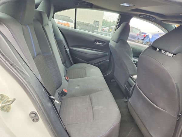 2020 TOYOTA COROLLA SE, MT