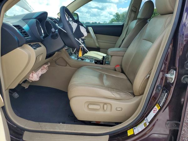 2013 TOYOTA HIGHLANDER Base/Hybrid