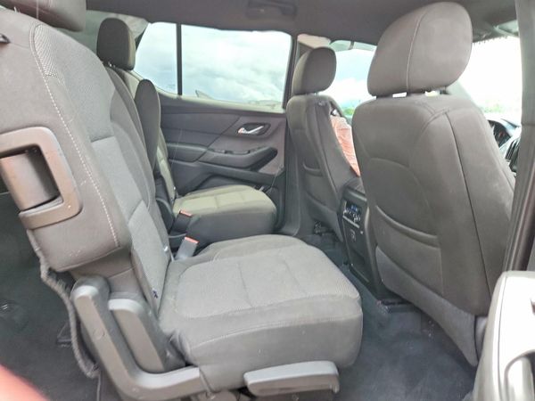 2023 CHEVROLET TRAVERSE LT