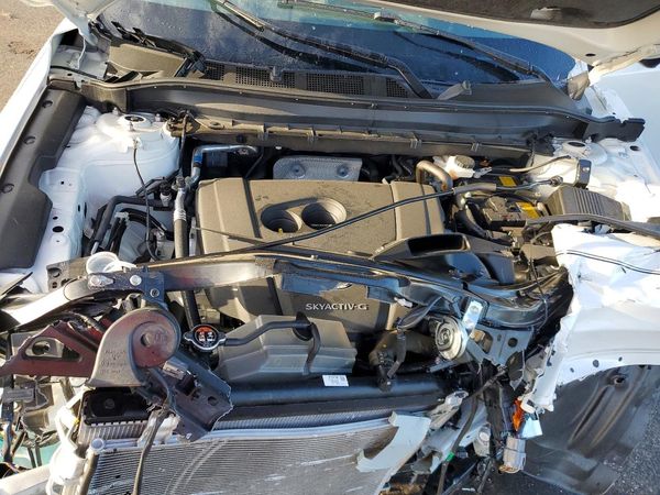 2025 MAZDA CX-5 Select — Engine bay