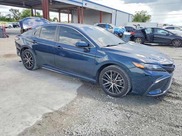 2021 TOYOTA CAMRY