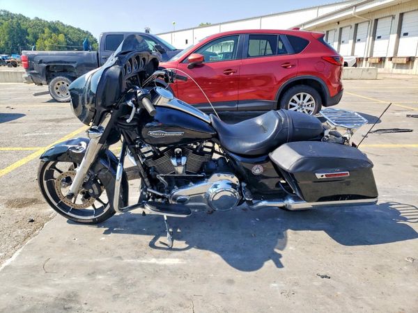 2022 HARLEY-DAVIDSON FLHX