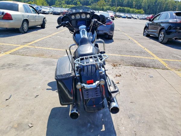 2022 HARLEY-DAVIDSON FLHX