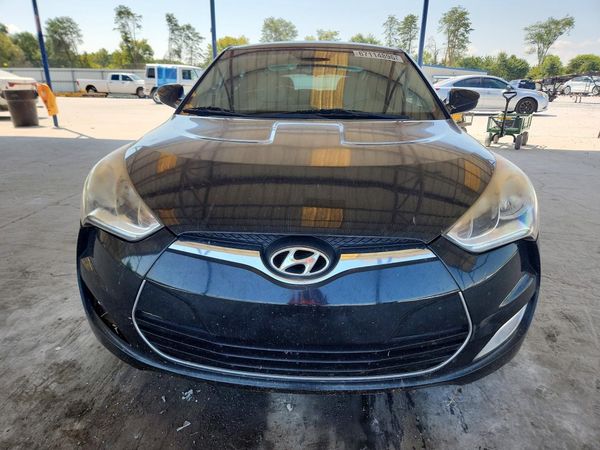 2012 HYUNDAI VELOSTER GLS(Middle grade)