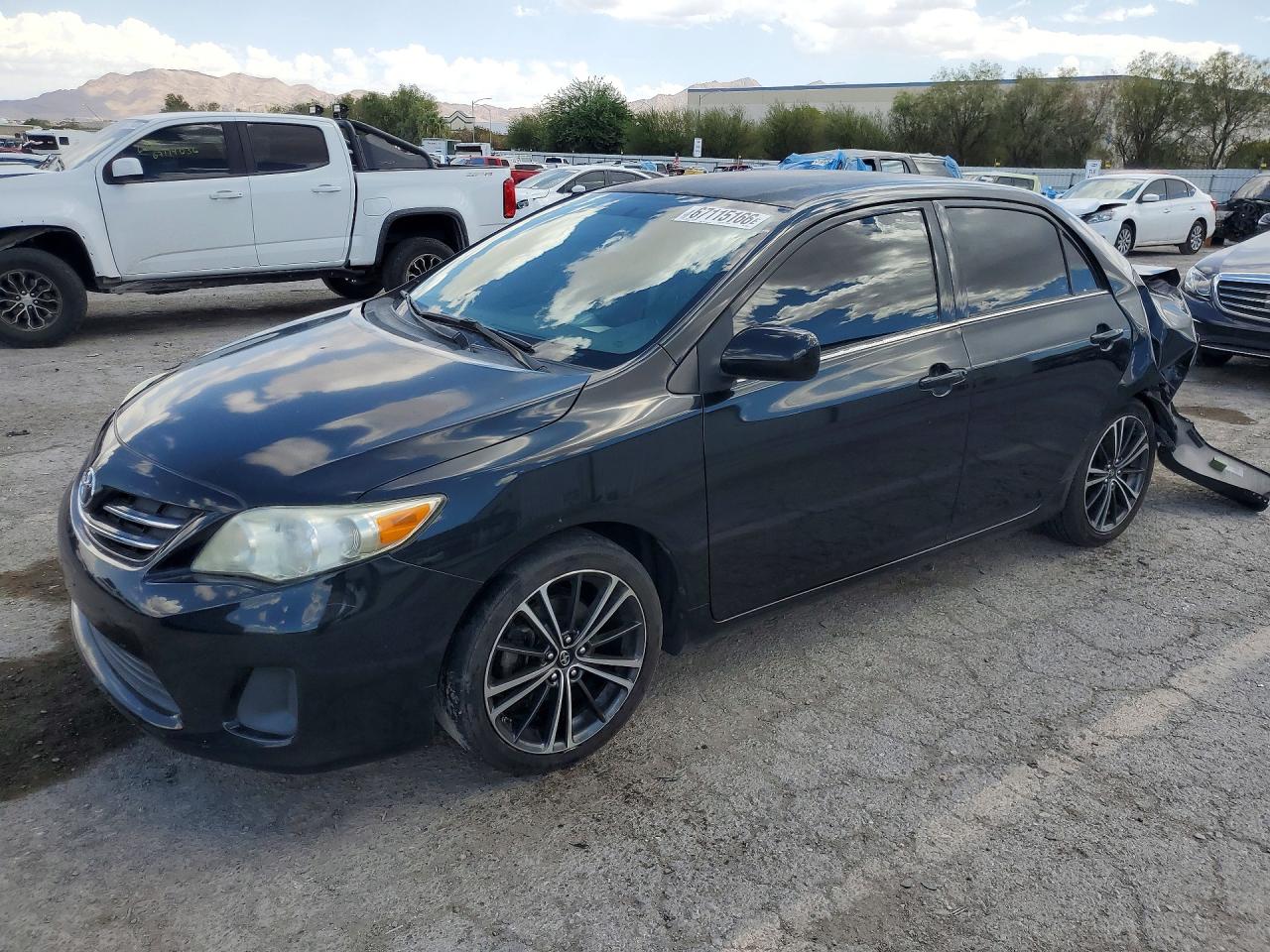 2013 TOYOTA COROLLA