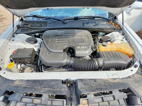 2015 DODGE CHALLENGER SXT