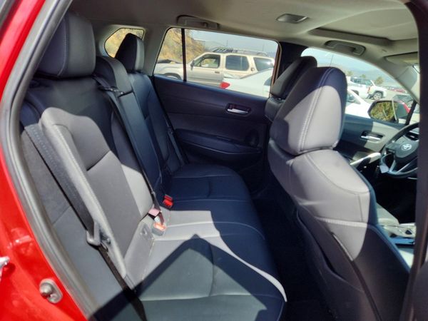 2023 TOYOTA COROLLA CROSS XLE