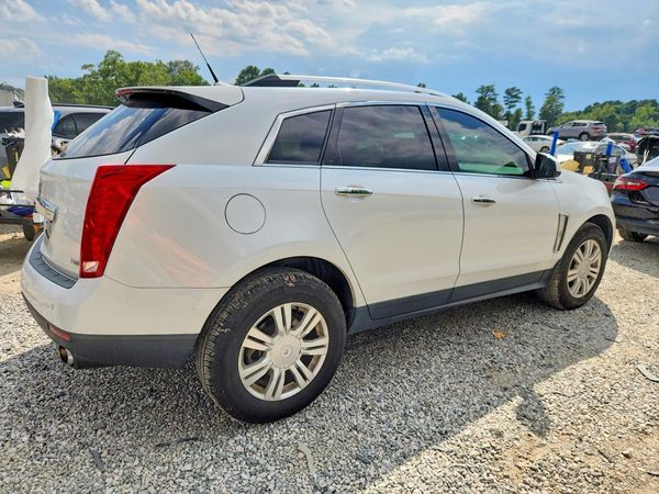 2013 CADILLAC SRX Luxury