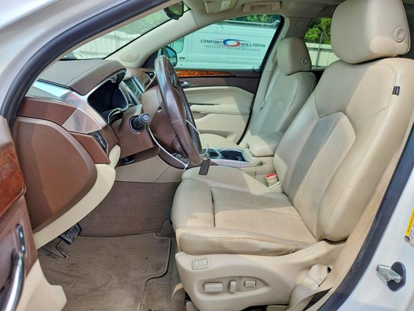 2013 CADILLAC SRX Luxury