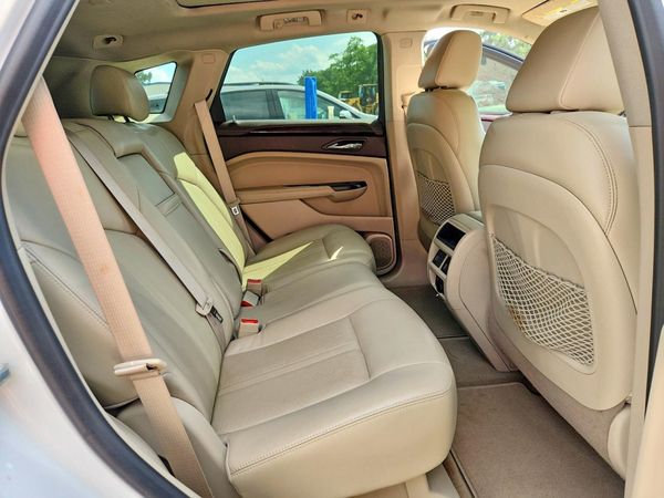 2013 CADILLAC SRX Luxury