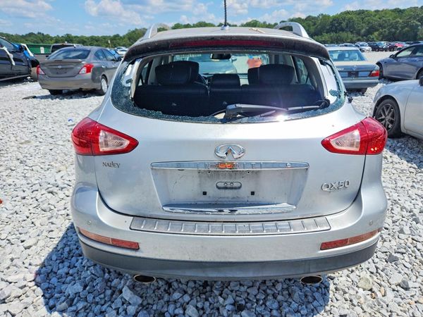 2015 INFINITI QX50