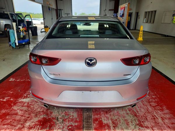 2020 MAZDA 3
