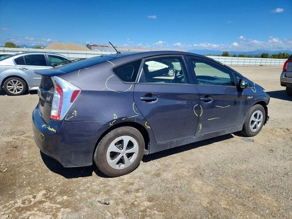 2014 TOYOTA PRIUS