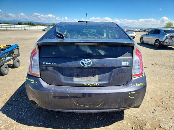2014 TOYOTA PRIUS