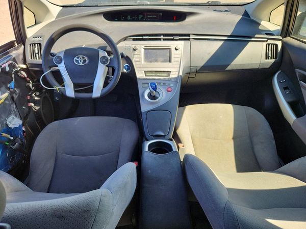2014 TOYOTA PRIUS