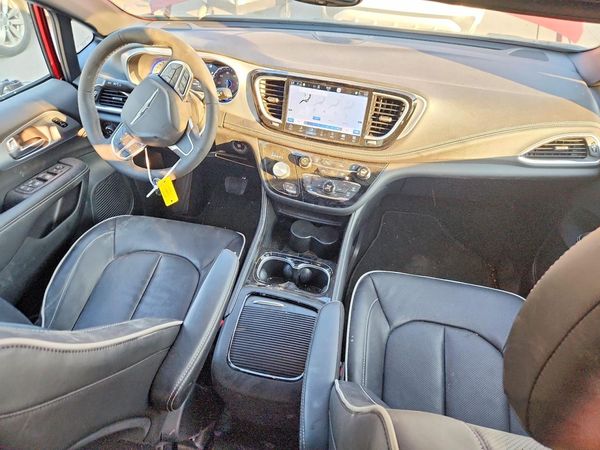 2026 CHRYSLER PACIFICA