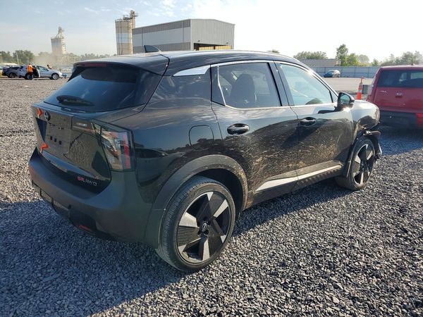 2025 NISSAN KICKS