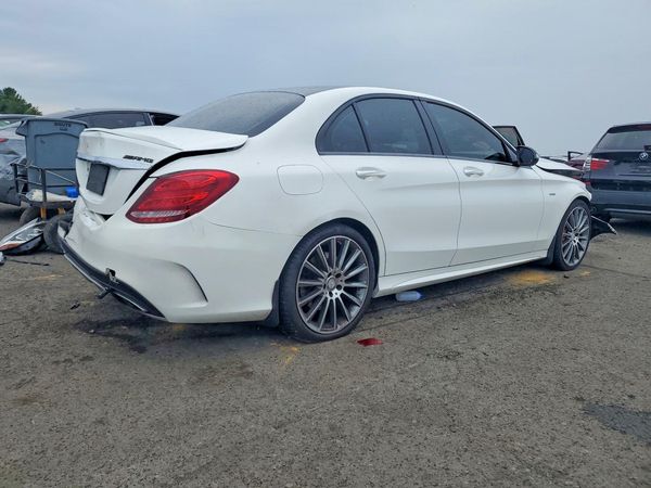 2016 MERCEDES-BENZ C