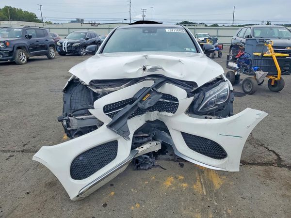 2016 MERCEDES-BENZ C