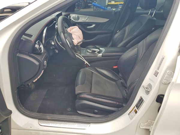 2016 MERCEDES-BENZ C