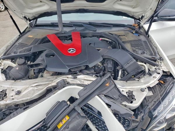 2016 MERCEDES-BENZ C
