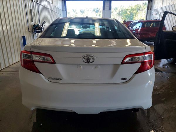 2012 TOYOTA CAMRY