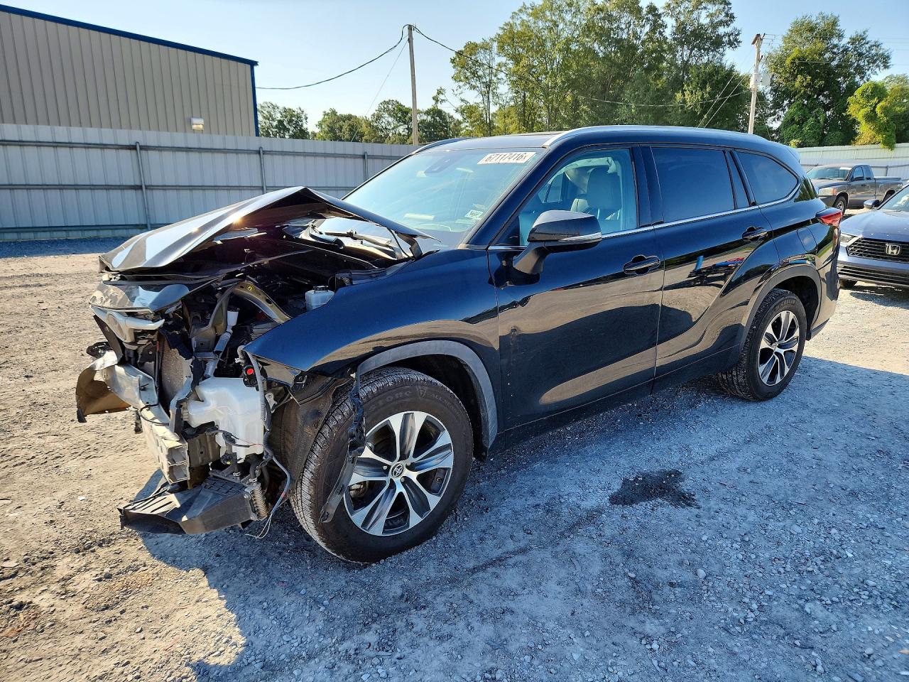 2022 TOYOTA HIGHLANDER