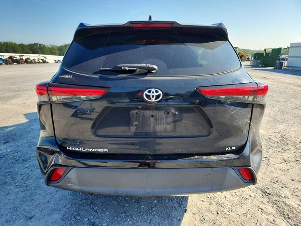 2022 TOYOTA HIGHLANDER