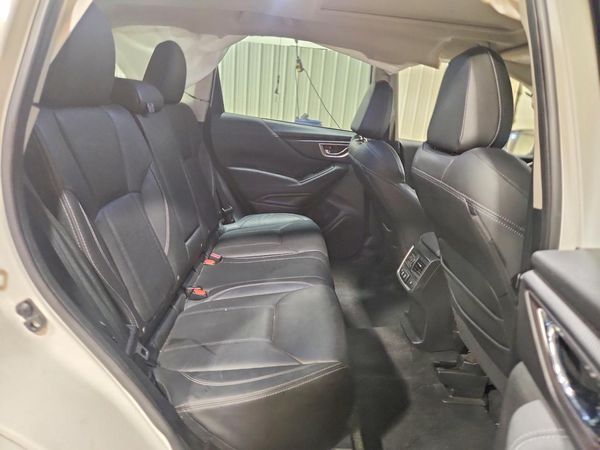 2023 SUBARU FORESTER