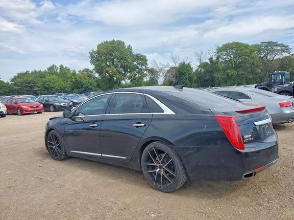 2015 CADILLAC XTS