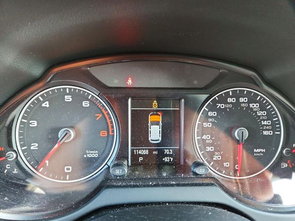 2017 AUDI Q5 quattro Premium Plus