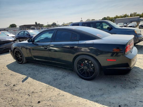 2013 DODGE CHARGER SE