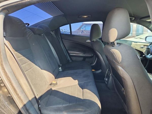 2013 DODGE CHARGER SE