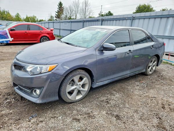 2013 TOYOTA CAMRY