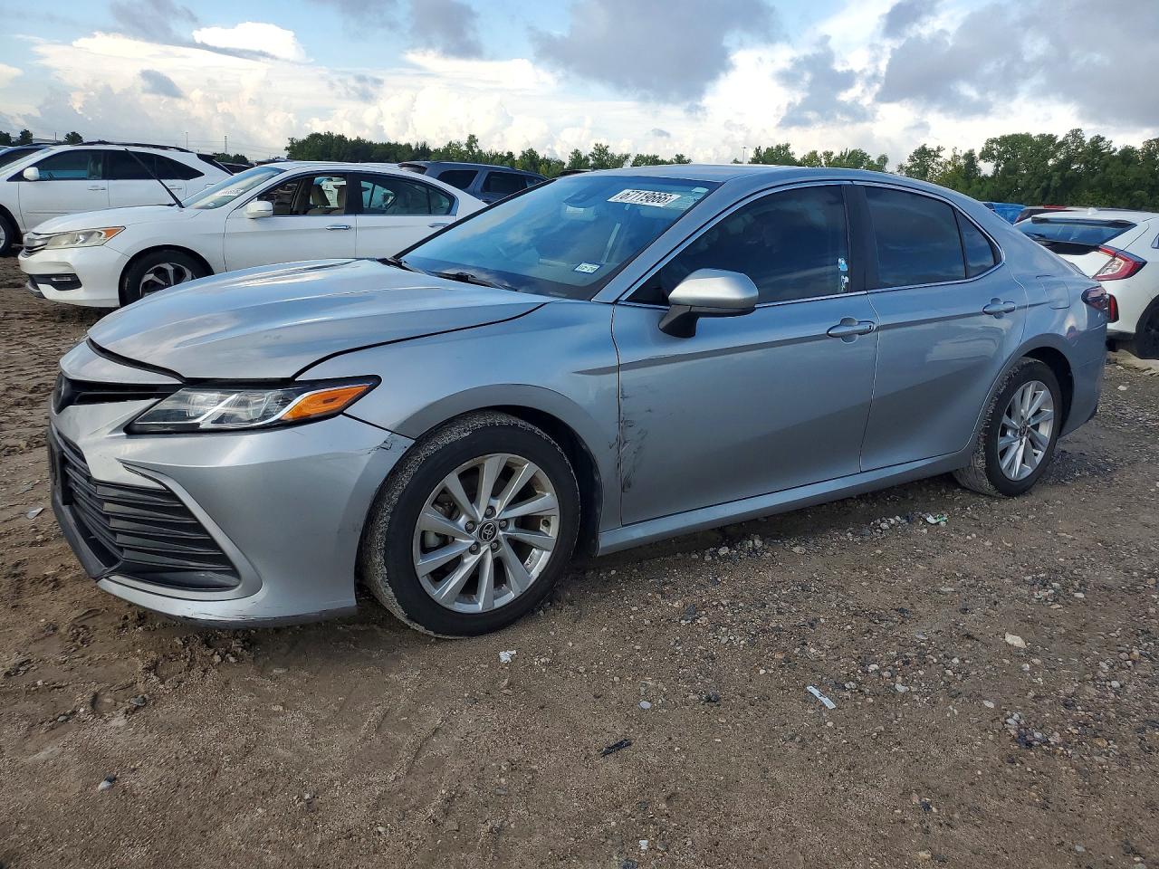 2023 TOYOTA CAMRY